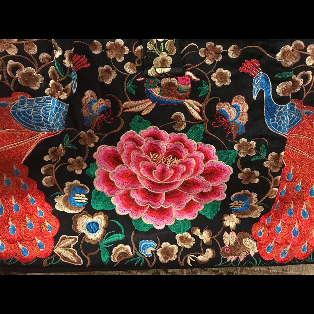 Large Embroidered handbag - Picture 6 of 8